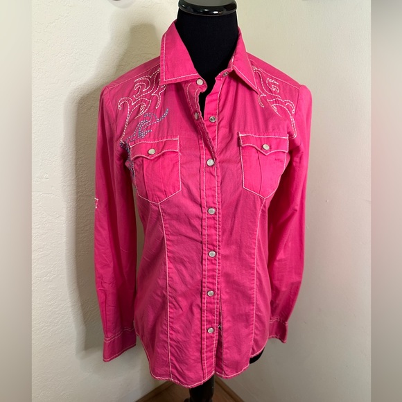 Cruel Hot Pink Embroidered and Studded Long Sleeve Pearl Snap Shirt Size S - Picture 1 of 8